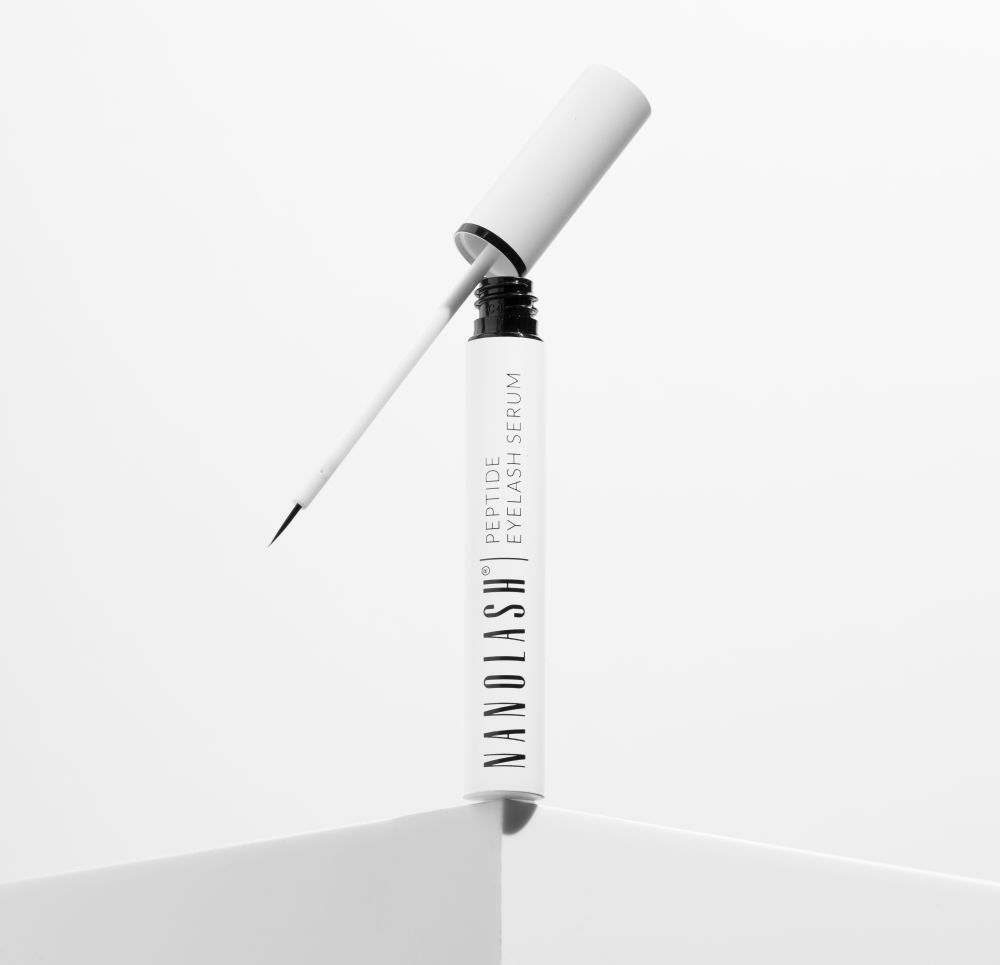 wimpernserum mit peptiden nanolash